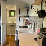 Camping Luxury Shepherds Hut - The Moorhen By The *